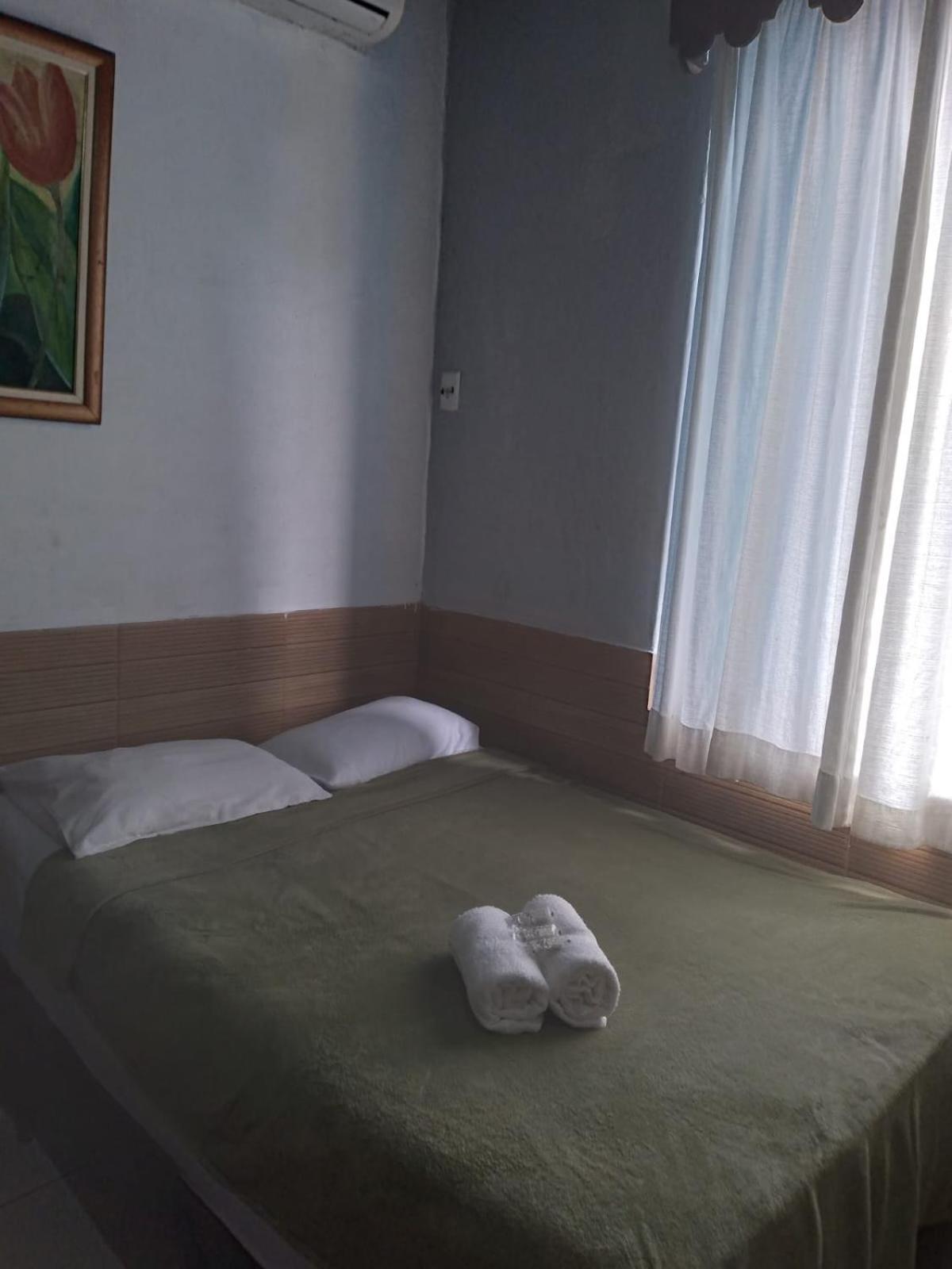 Cariboni 호텔 과루자 외부 사진